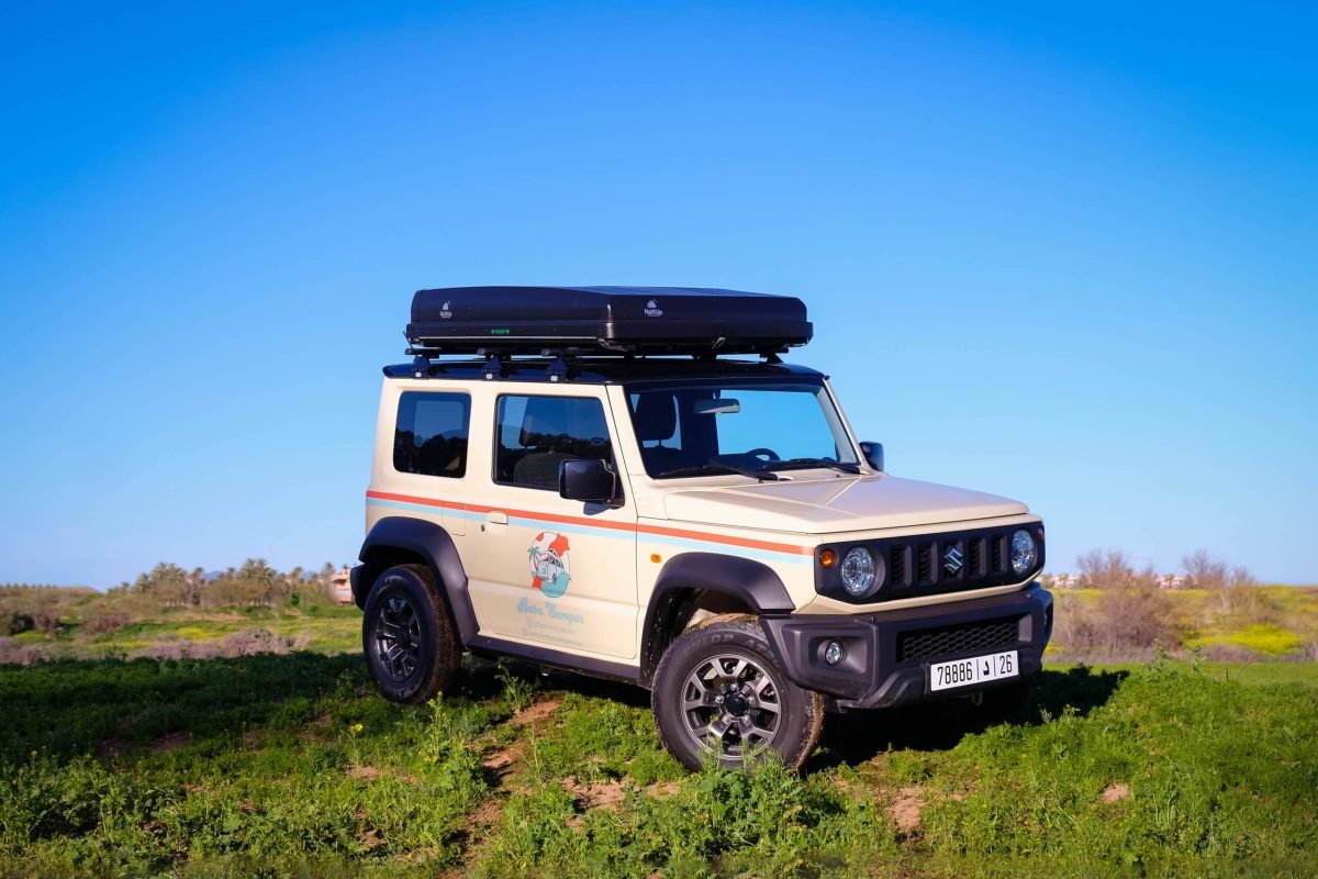 Suzuki Jimny 4x4 camper Baba Camper with NaitUp roof tent in Morocco